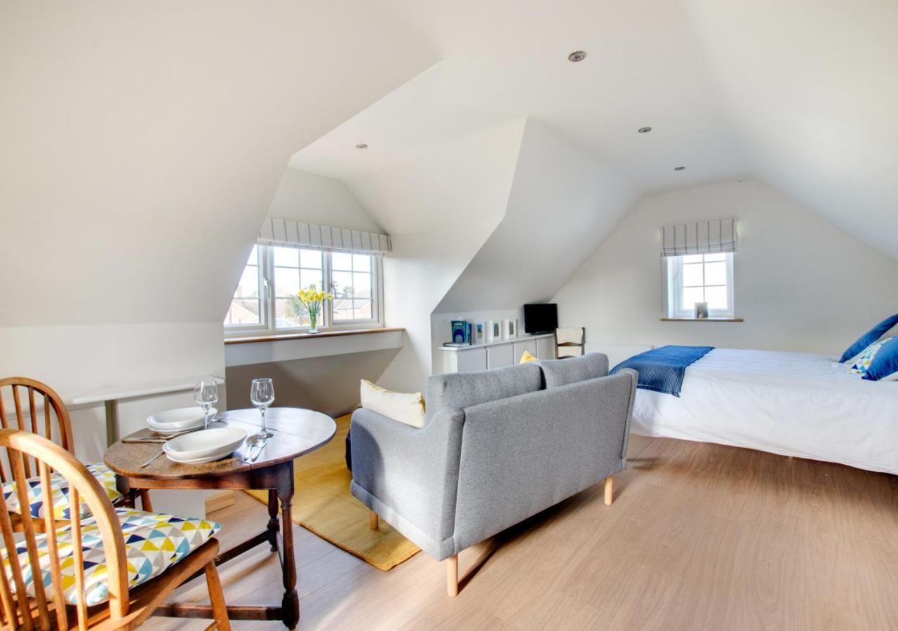 Swift Lodge Kirton  ภายนอก รูปภาพ